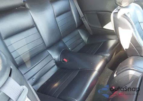 2014 Ford Mustang V6 Premium из США, поврежденный, VIN 1ZVBP8EM1E5328453